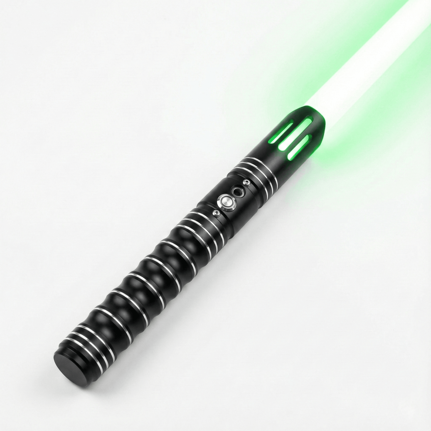 חרב אור RGB עם ידית מתכת - 12 צבעים, קול FX | KidsToyLover