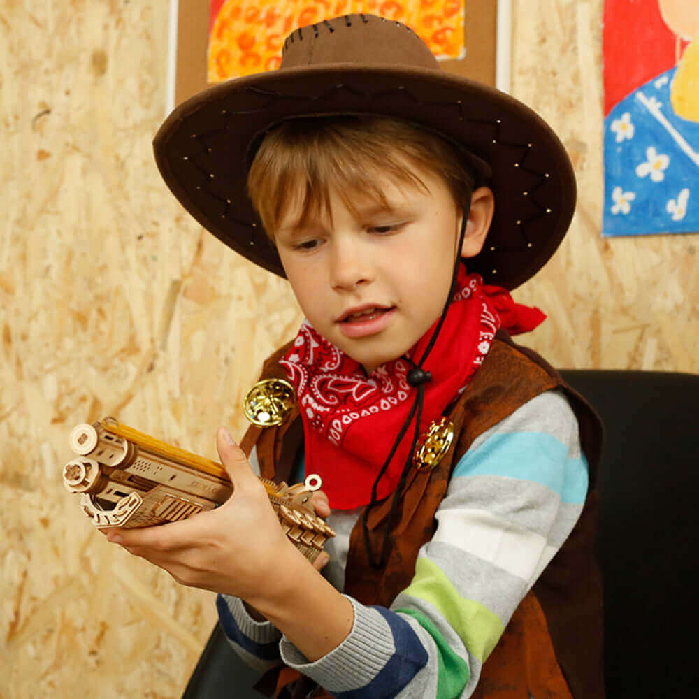 Robotime DIY Gummiband Bullet Revolver: Ein hölzernes Modellbau set von Robotime-Ein lustiges und engagieren des Spielzeug geschenk für Kinder und Erwachsene
